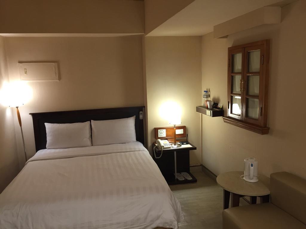 Goodness Hotel Kaohsiung Dış mekan fotoğraf