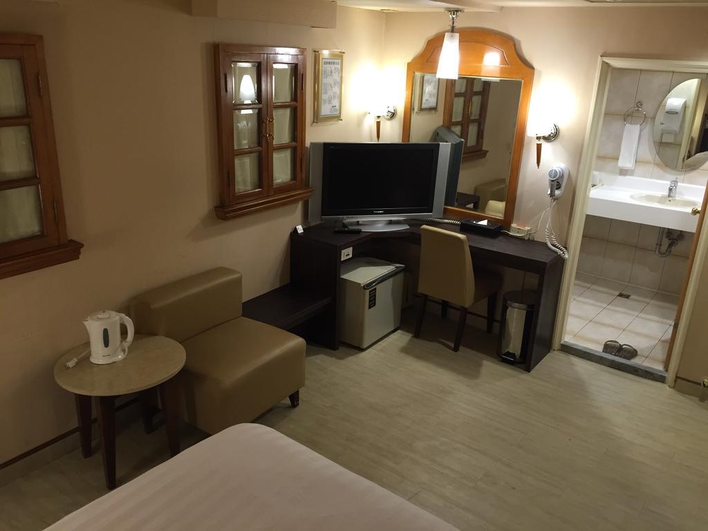 Goodness Hotel Kaohsiung Dış mekan fotoğraf