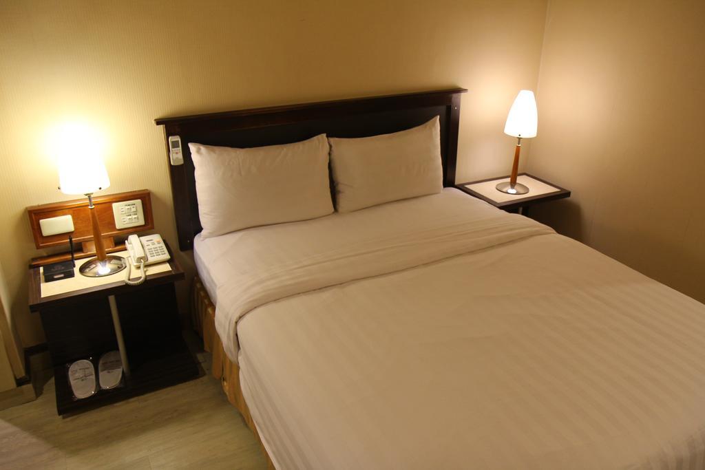 Goodness Hotel Kaohsiung Dış mekan fotoğraf