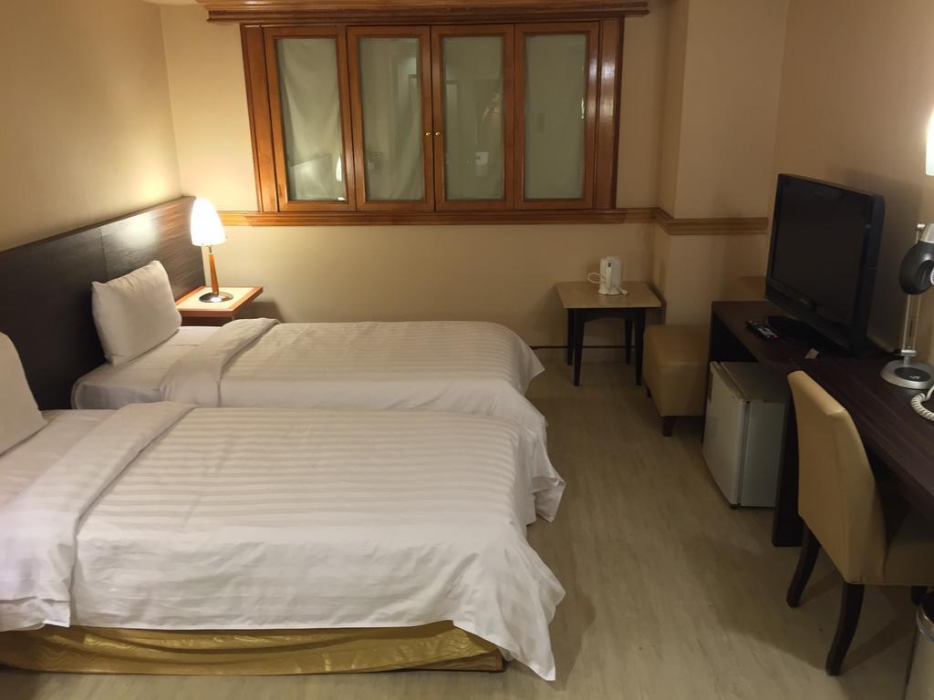 Goodness Hotel Kaohsiung Dış mekan fotoğraf