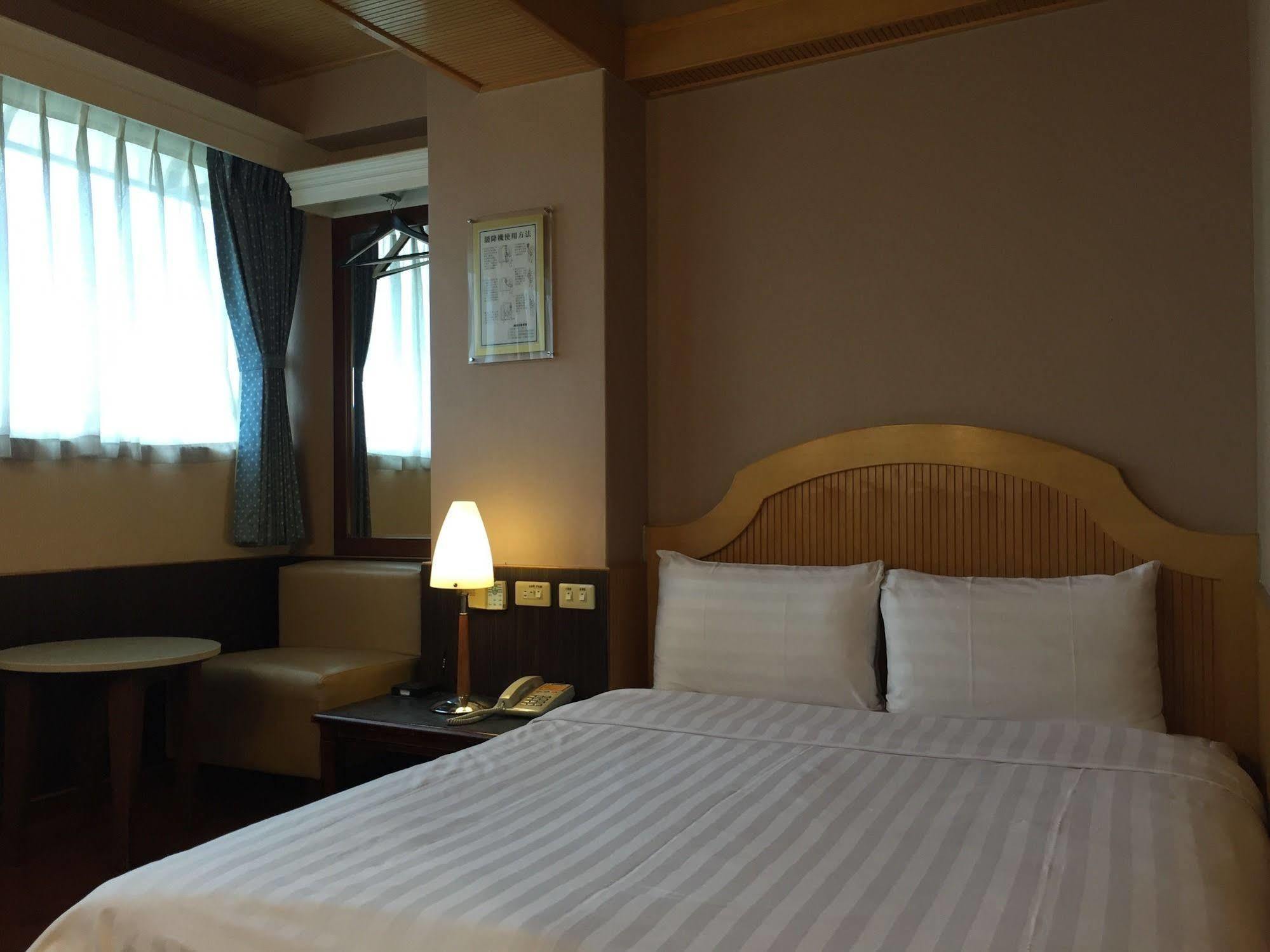 Goodness Hotel Kaohsiung Dış mekan fotoğraf