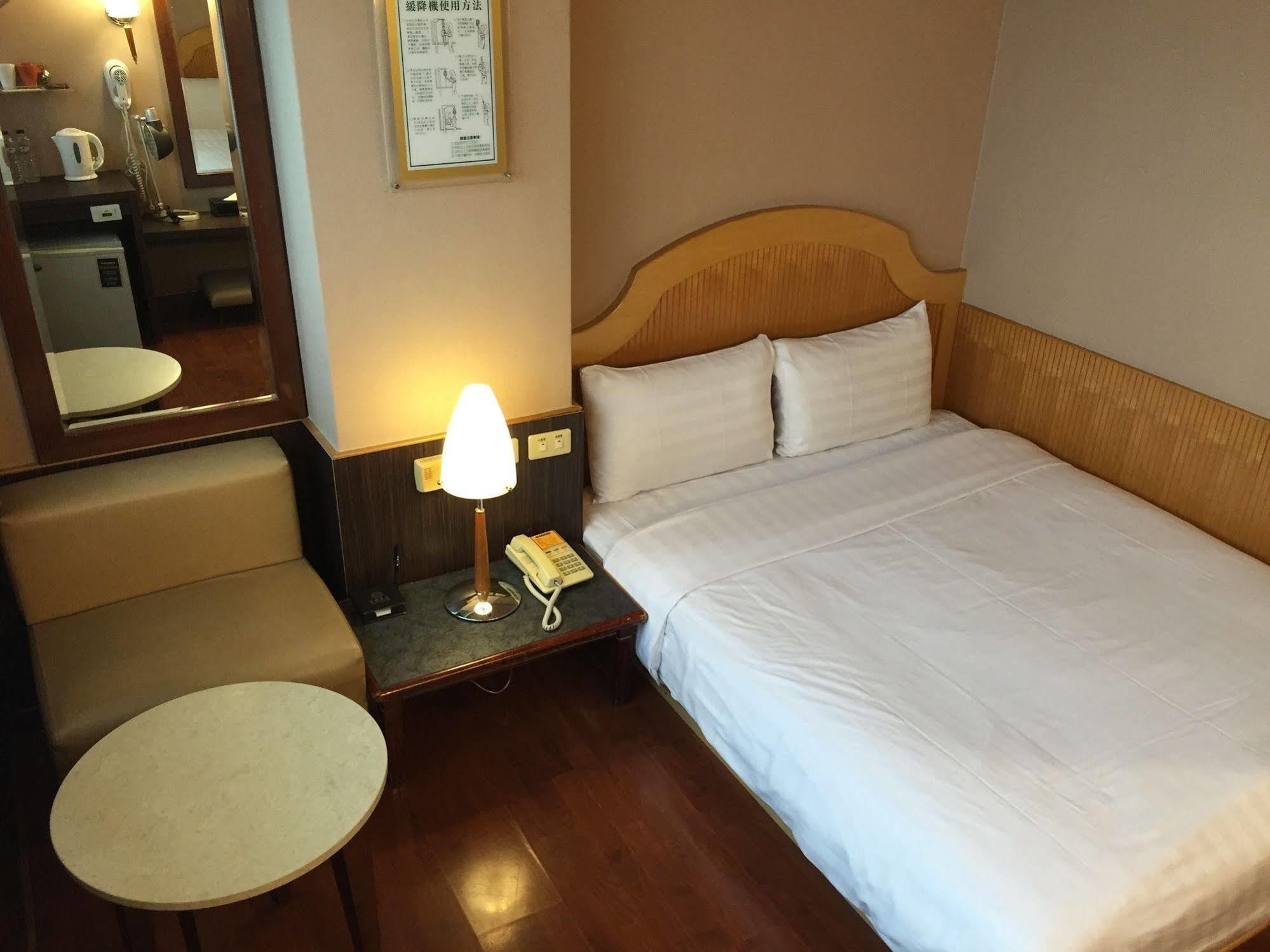 Goodness Hotel Kaohsiung Dış mekan fotoğraf