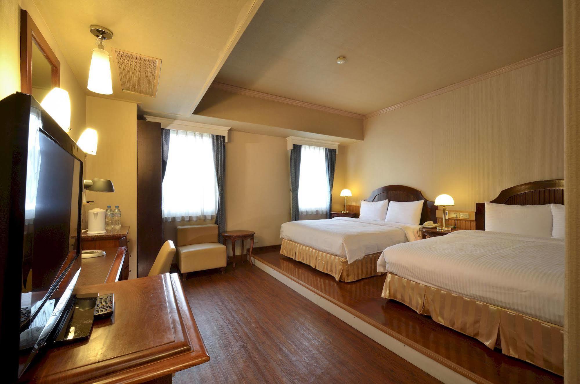 Goodness Hotel Kaohsiung Dış mekan fotoğraf